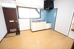 居間