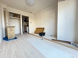 中央地所西条駅前ビル 7階1Kのリビング/ダイニング