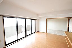 プルミエールＡ．ＣＩＴＹ 11階3LDKのリビング/ダイニング