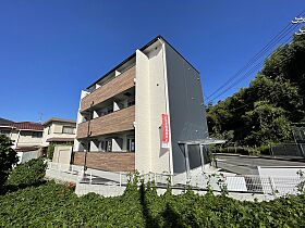 マルベリーフィールド伴東  ｜ 広島県広島市安佐南区伴東5丁目（賃貸アパート1K・3階・25.61㎡） その1