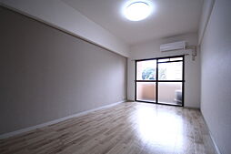 コンフォートNビル 6階1Kのリビング/ダイニング