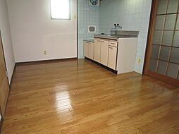 和秀大須賀ビル 2階1LDKのリビング/ダイニング