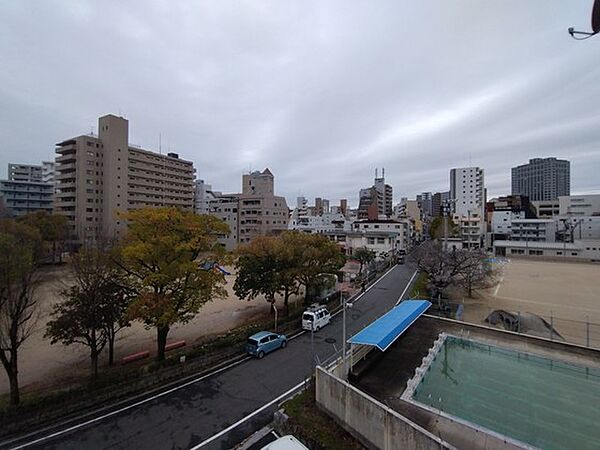 広島県広島市中区鶴見町(賃貸マンション2DK・4階・55.30㎡)の写真 その13