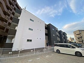 スマイルレジデンス廿日市本町  ｜ 広島県廿日市市本町（賃貸アパート1LDK・3階・29.69㎡） その1