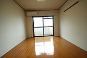※別部屋の写真です