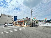 コンビニ「セブンイレブン広島山本1丁目店まで355ｍ」
