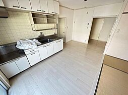 山根マンション 3階2LDKのリビング/ダイニング