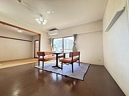 居間