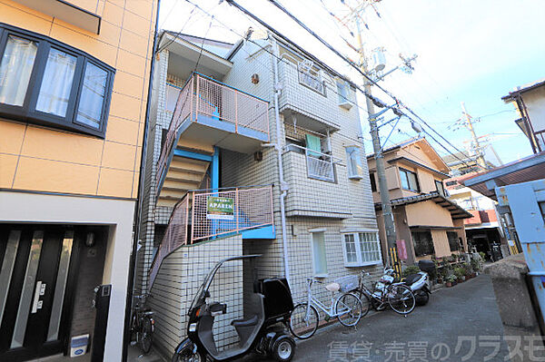 スーリール寝屋川 ｜大阪府寝屋川市初町(賃貸マンション1R・3階・16.00㎡)の写真 その1