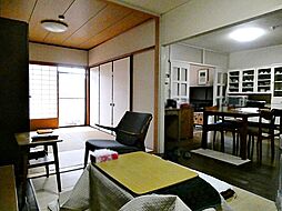 居間