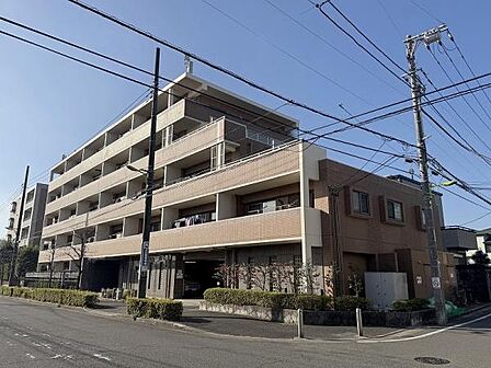 平成16年築！閑静な住宅地に佇むマンション！管理体制もよく室内はリノベーション済！いつでもご見学できます！