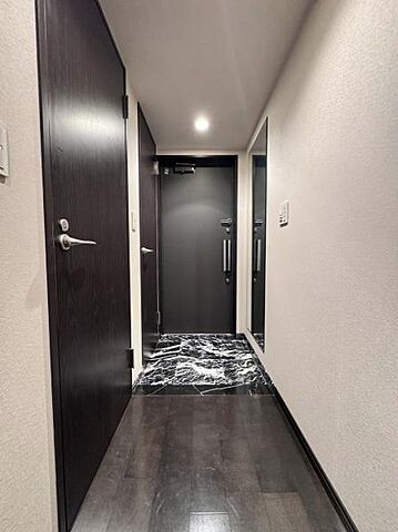 玄関 ラ・マーレ白金 3階/-