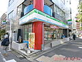ファミリーマー...