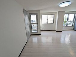 エステート札幌 103 1階ワンルームのリビング/ダイニング