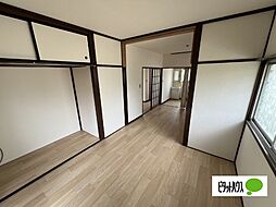 東町下谷貸住宅第二 1 1階4LDKのリビング/ダイニング