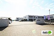 中学校「伊勢崎市立第四中学校まで1585m」