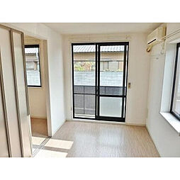 レジデンスみなみ F201 2階2DKのリビング/ダイニング