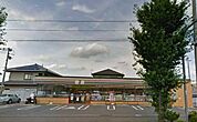 コンビニ「セブンイレブン伊勢崎宮子西店まで691m」