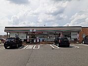 コンビニ「セブンイレブン群馬赤堀南店まで485m」