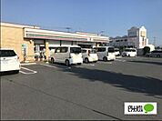 コンビニ「セブンイレブン伊勢崎韮塚町店まで805m」
