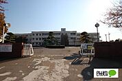 中学校「伊勢崎市立第二中学校まで1625m」