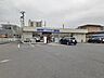 周辺：コンビニ「ローソン伊勢崎新栄町店まで446m」