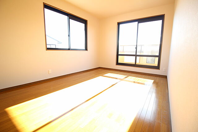 洋室 伊勢崎市美茂呂町4117-3