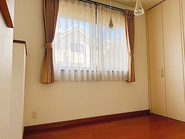 リビング/ダイニング 伊勢崎市南千木町1677-6