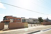 伊勢崎市立赤堀中学校　1456ｍ