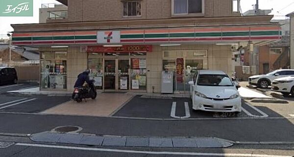 画像23:セブンイレブン岡山岡町店 498m