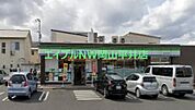 ファミリーマート岡山平井五丁目店 405m