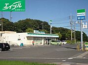 ファミリーマート倉敷福島店 692m