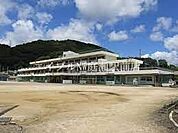 岡山市立御津南小学校 1202m
