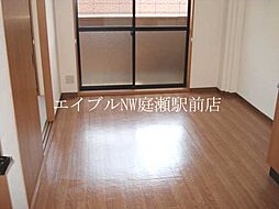 居間