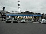 ローソンマスカットスタジアム前店 607m