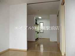 居間