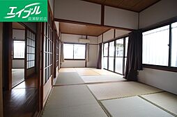 居間