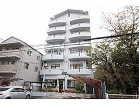 ジェントリィ蕃山  ｜ 岡山県岡山市北区蕃山町（賃貸マンション1LDK・3階・42.00㎡） その1