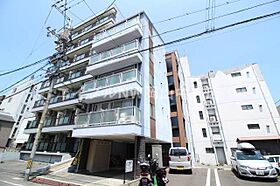 レ・コラージュ  ｜ 岡山県岡山市北区富田町1丁目（賃貸マンション1LDK・3階・40.28㎡） その1