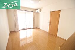 コア本町 6階1LDKのリビング/ダイニング