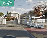岡山市立清輝小学校 698m