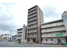 グランフォンテーヌ奉還町  ｜ 岡山県岡山市北区奉還町4丁目（賃貸マンション1K・3階・27.00㎡） その1