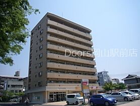 岡山県岡山市北区岡町（賃貸マンション2K・6階・36.75㎡） その1