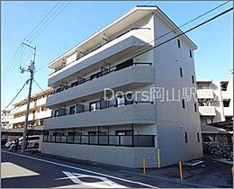 岡山県岡山市北区南方4丁目（賃貸マンション1R・3階・31.50㎡） その1