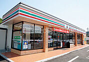 セブンイレブン岡山三門東町店 157m