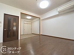 居間