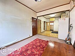 居間