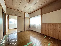 居間
