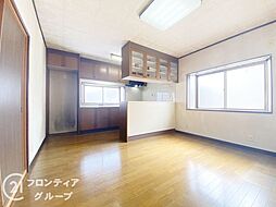 居間
