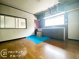 居間